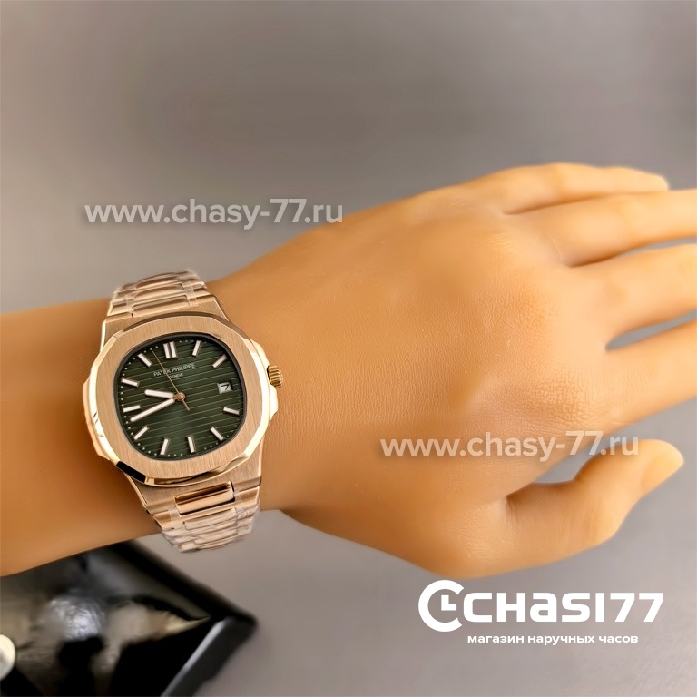 Patek Philippe Men Nautilus (25321)