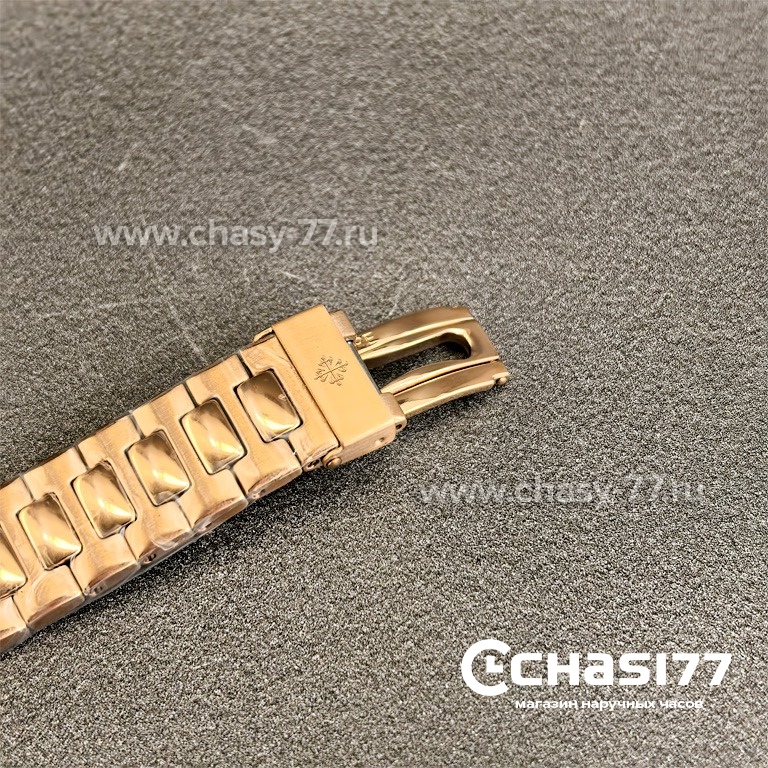 Patek Philippe Men Nautilus (25327)