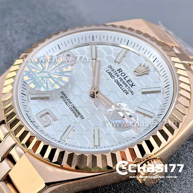 Rolex Sky-Dweller (25528)