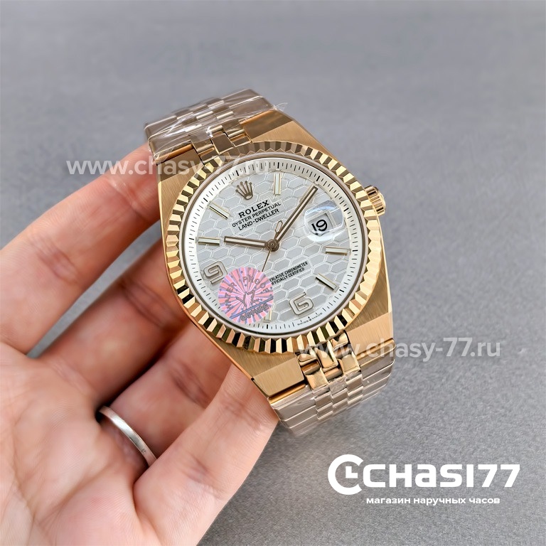 Rolex Sky-Dweller (25528)