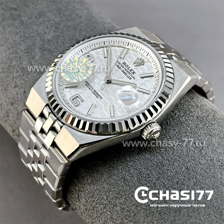 Rolex Sky-Dweller (25529)