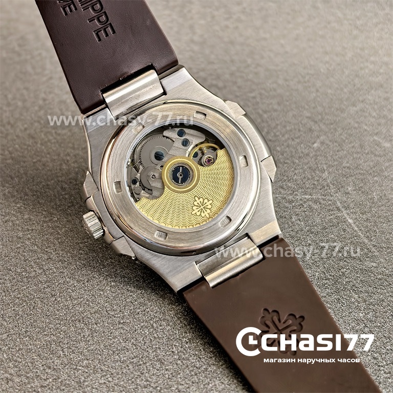Patek Philippe Men Nautilus (25330)