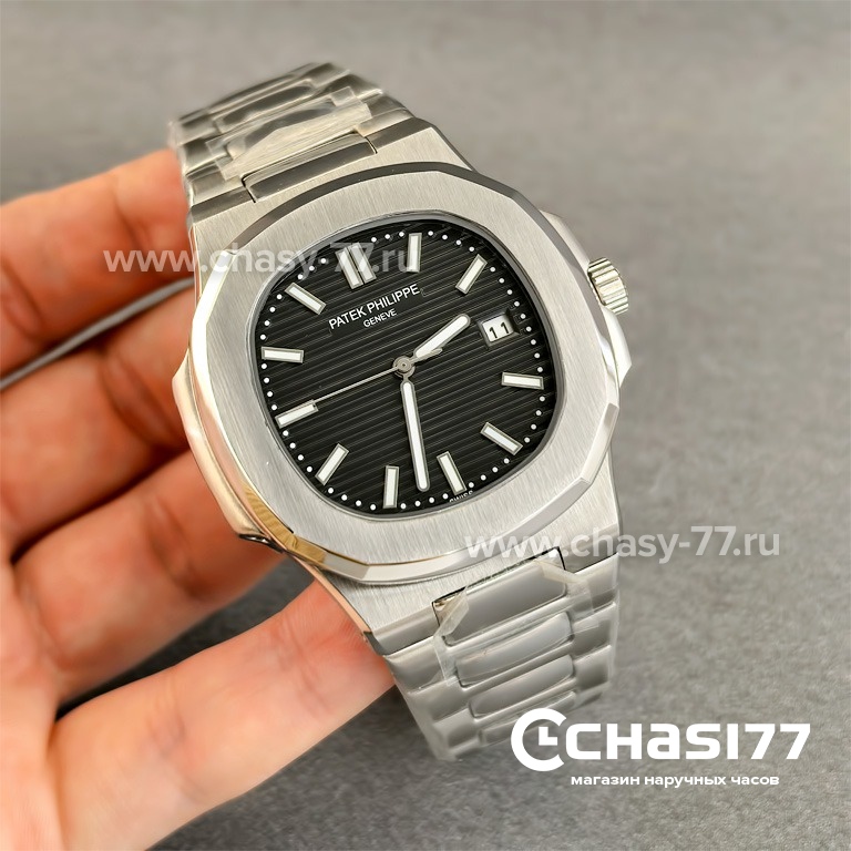 Patek Philippe Men Nautilus (05439)
