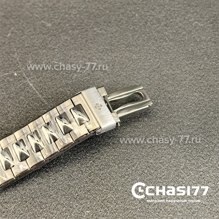 Patek Philippe Men Nautilus (19356)