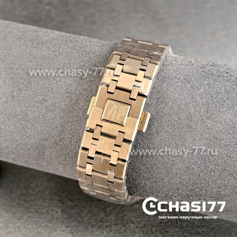 Audemars Piguet Royal Oak Perpetual (25294)