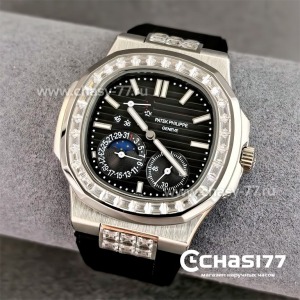 Patek Philippe Men Nautilus (24138)