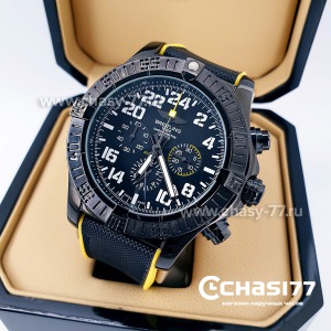 Breitling Avenger (05744)