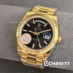 Rolex Day-Date (24668)